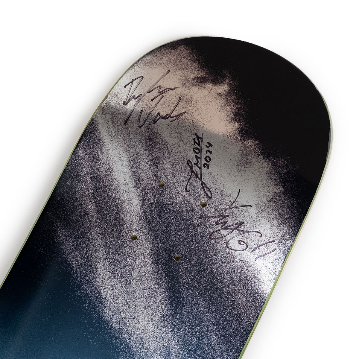 SIGNED DAYDREAM TEAM DECK – Primitive Skateboarding