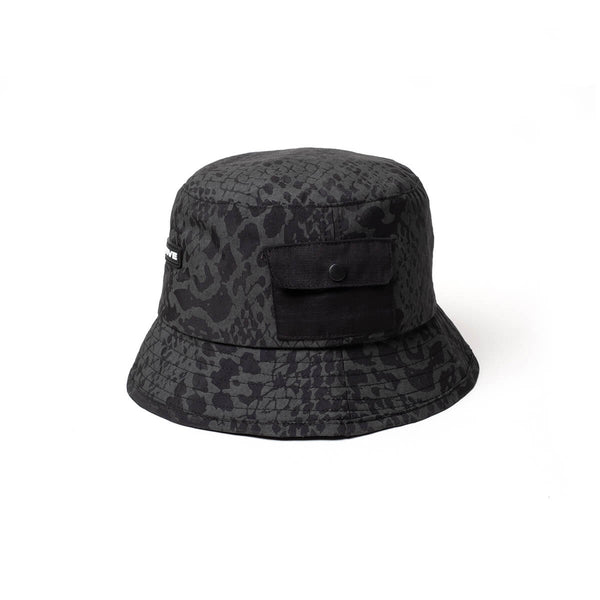 SCALES BUCKET HAT
